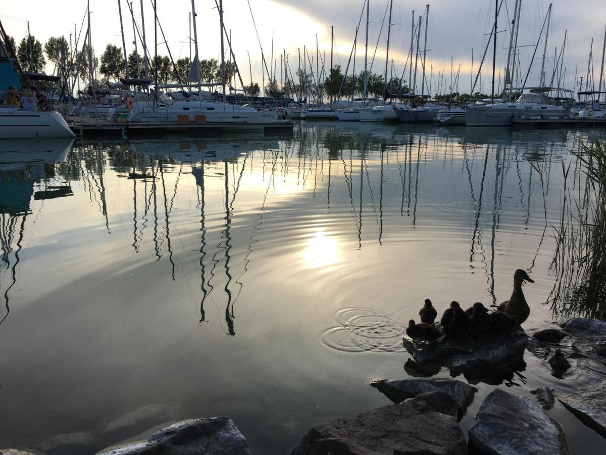 Lido Riviera, Relux Apartman Balatonlelle Zewnętrze zdjęcie