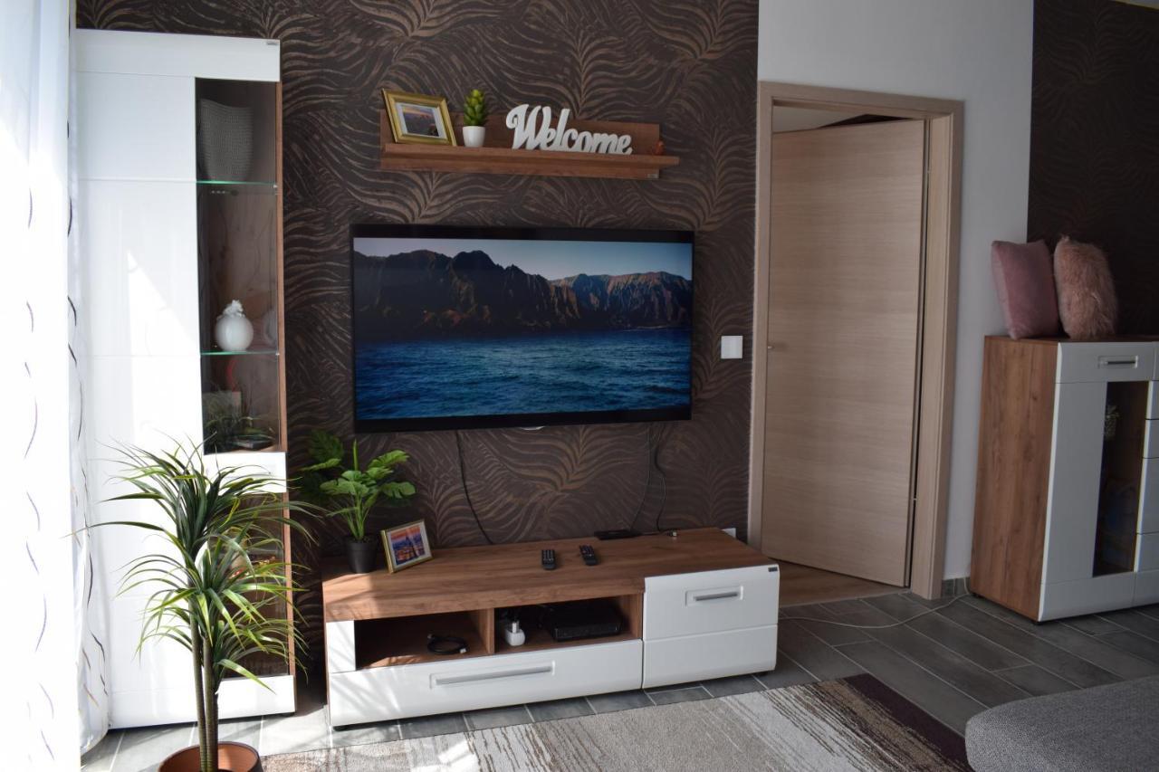 Lido Riviera, Relux Apartman Balatonlelle Zewnętrze zdjęcie